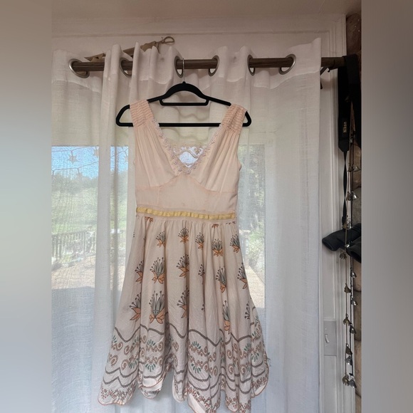 Summer dress (small) - Picture 1 of 11